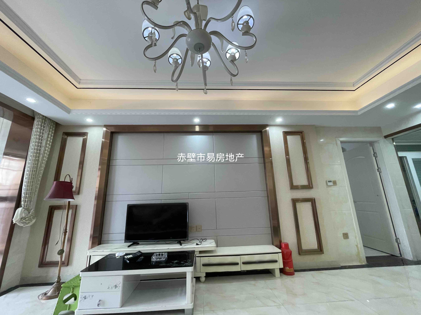 金色水岸·精裝兩室兩廳·河景房·1200/月
