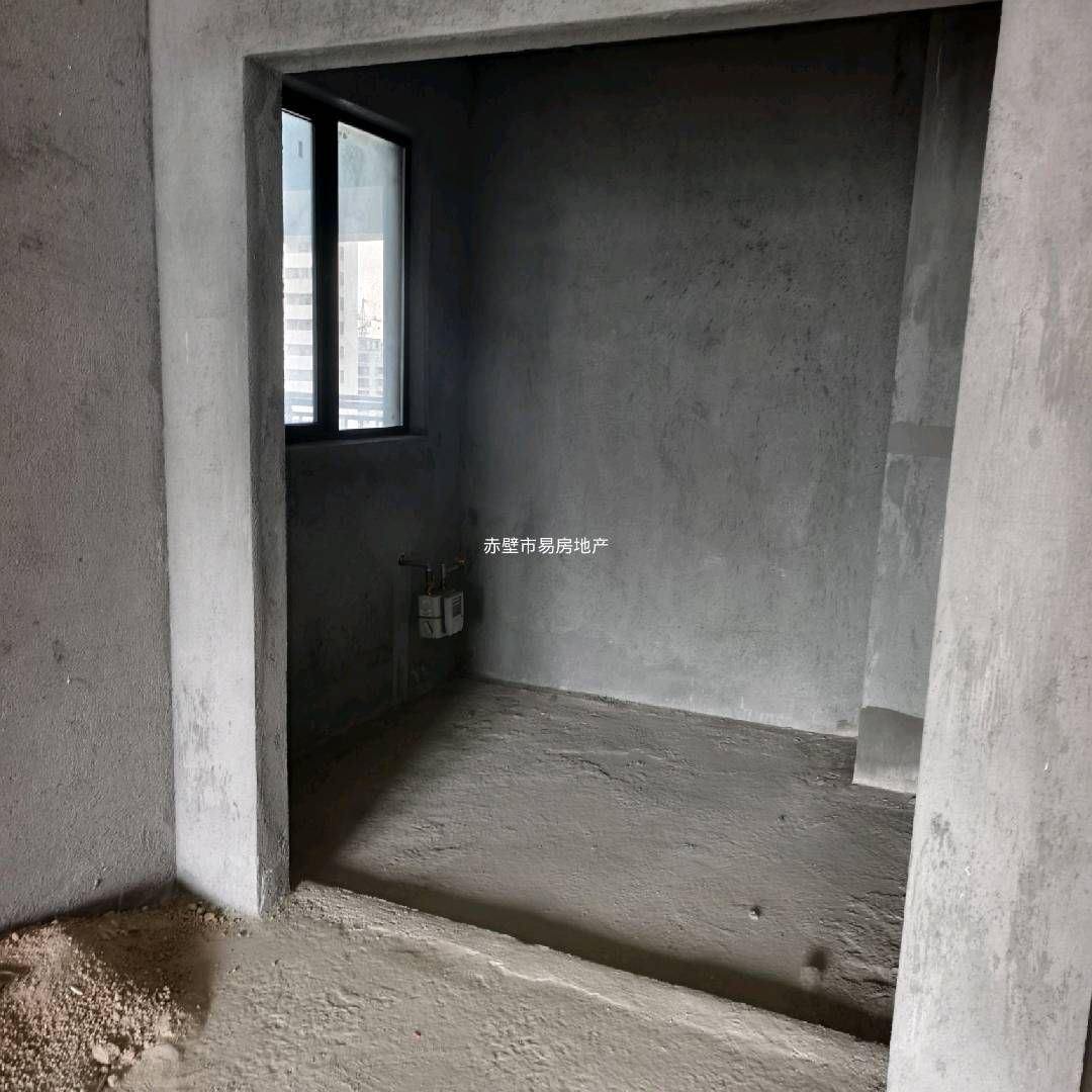 赤壁云尚·118平·三室两厅·专梯专户·证满二55万