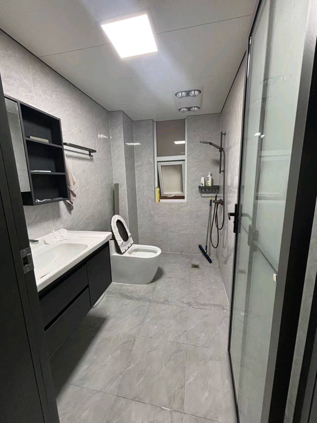 碧桂园翡翠湾·四室两厅·豪装修·拎包入住/2500月