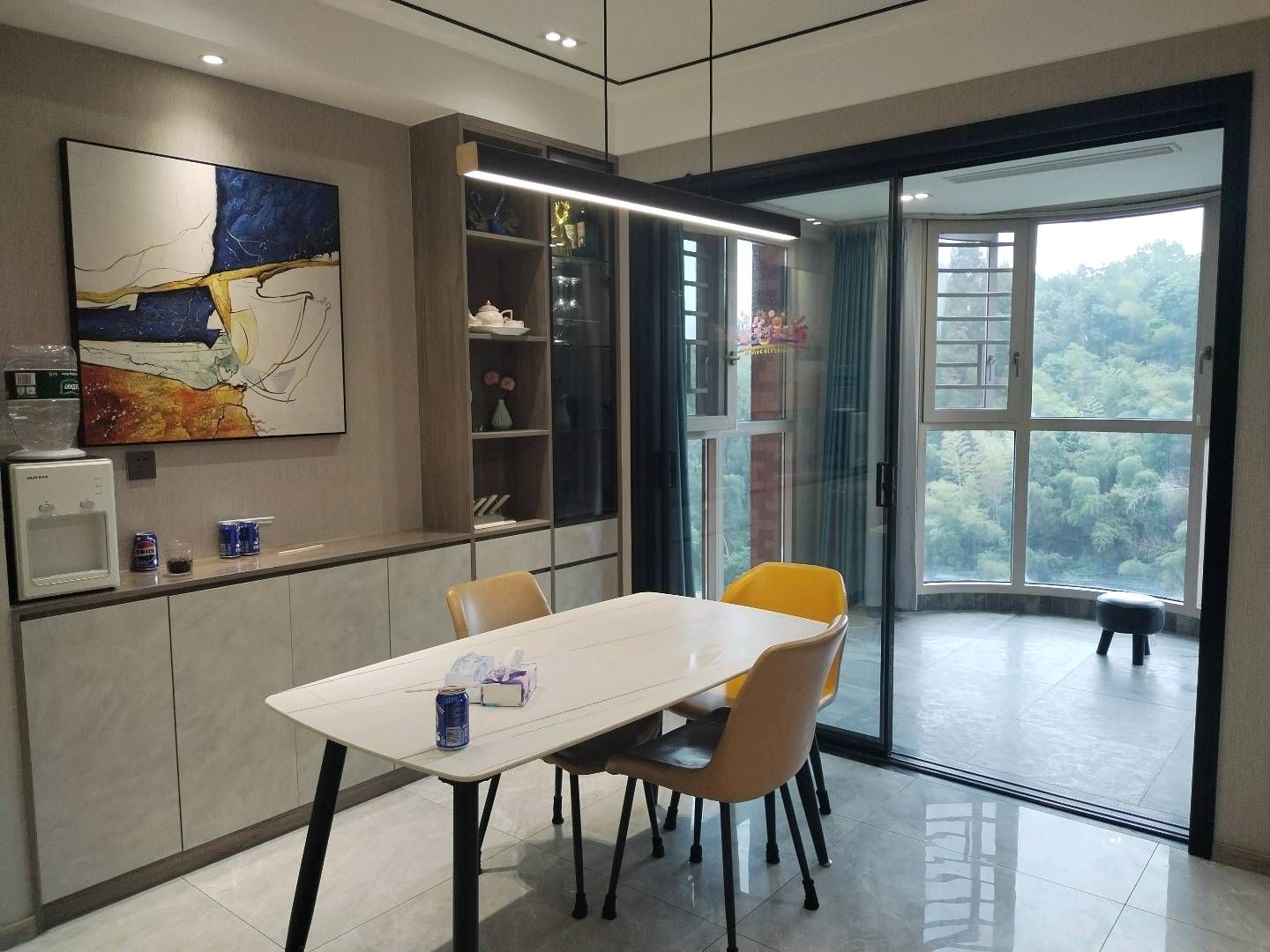 塞纳河畔137平·大三室·精装修9成新·闲置急于出售65万