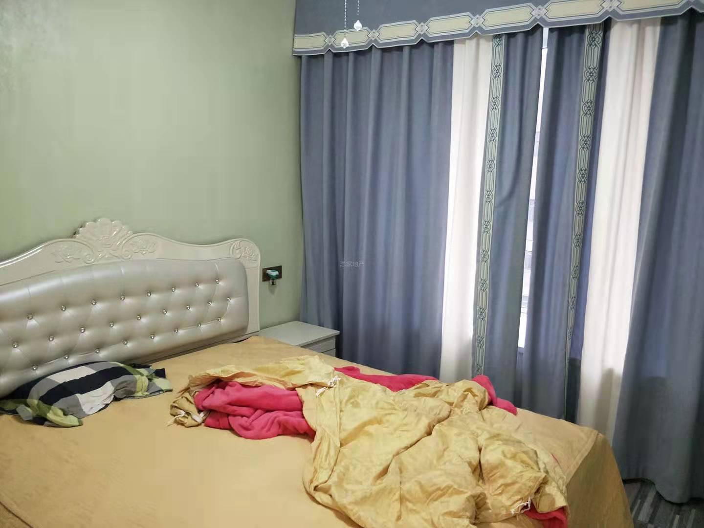 塞纳河畔·法式洋房·电梯中间楼层·两居室拎包入住1700/月