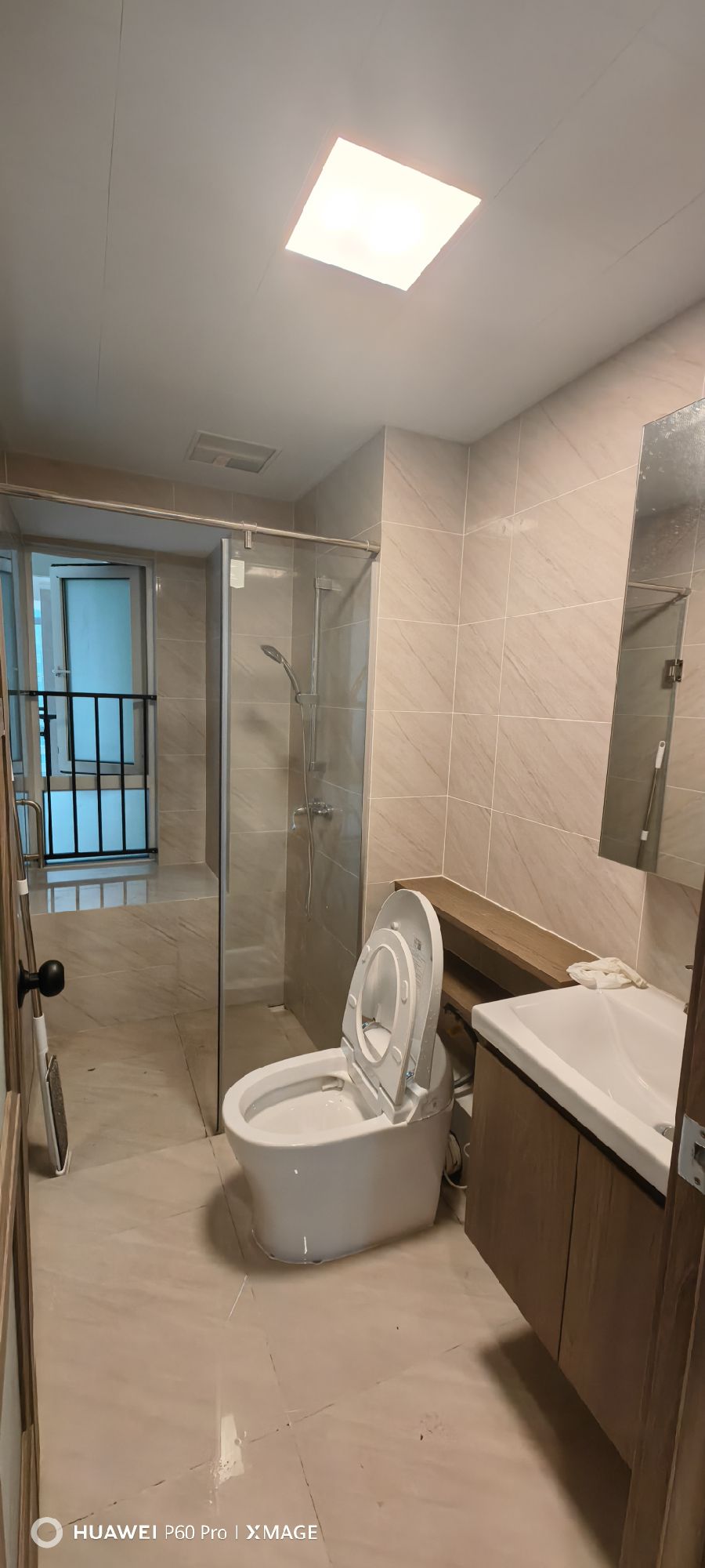 北站碧桂园·精装修三居室·环境优美·拎包入住1500/月