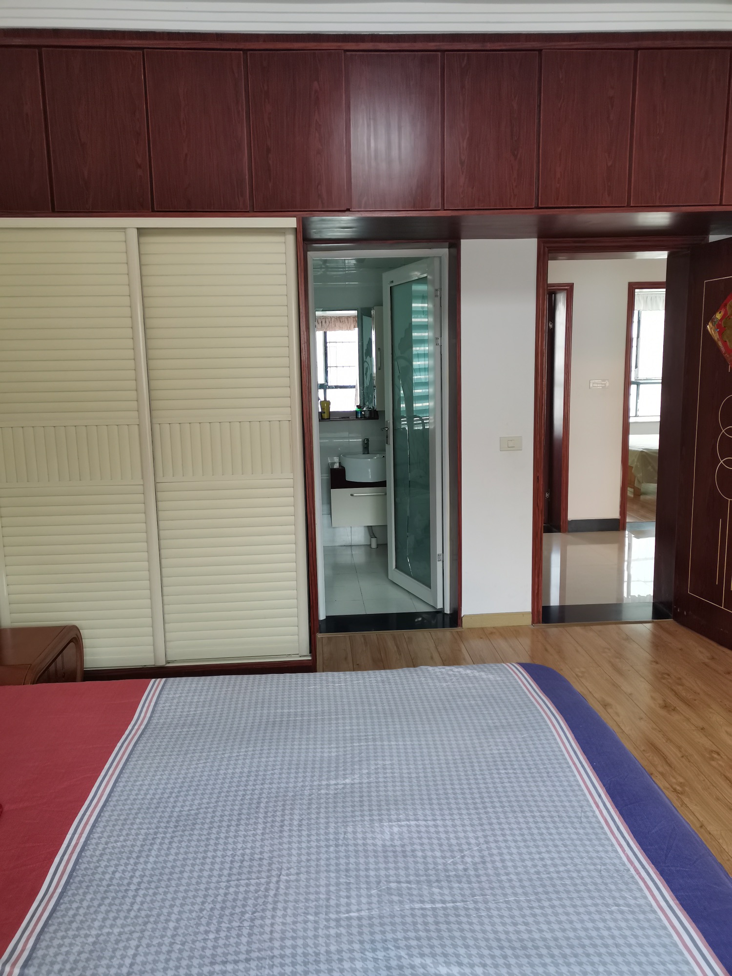 永邦欧洲城·三房两厅·138平方·拎包入住·室内干净整洁/1400月