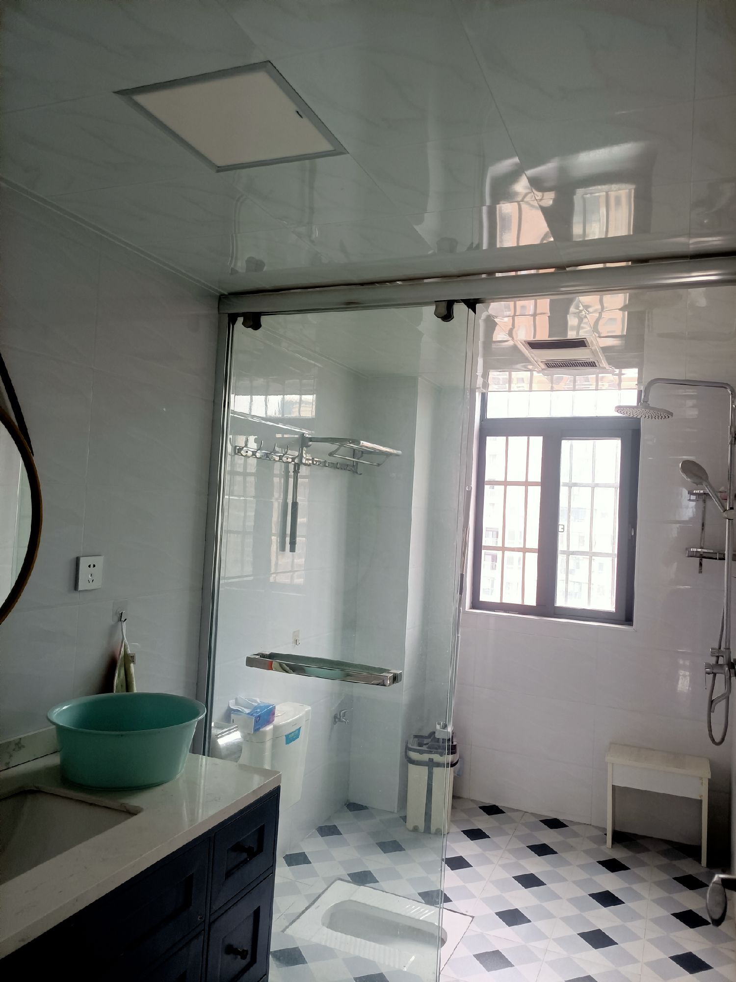 景峰尚城·精装修3室2厅2卫·可以拎包入住1800/月