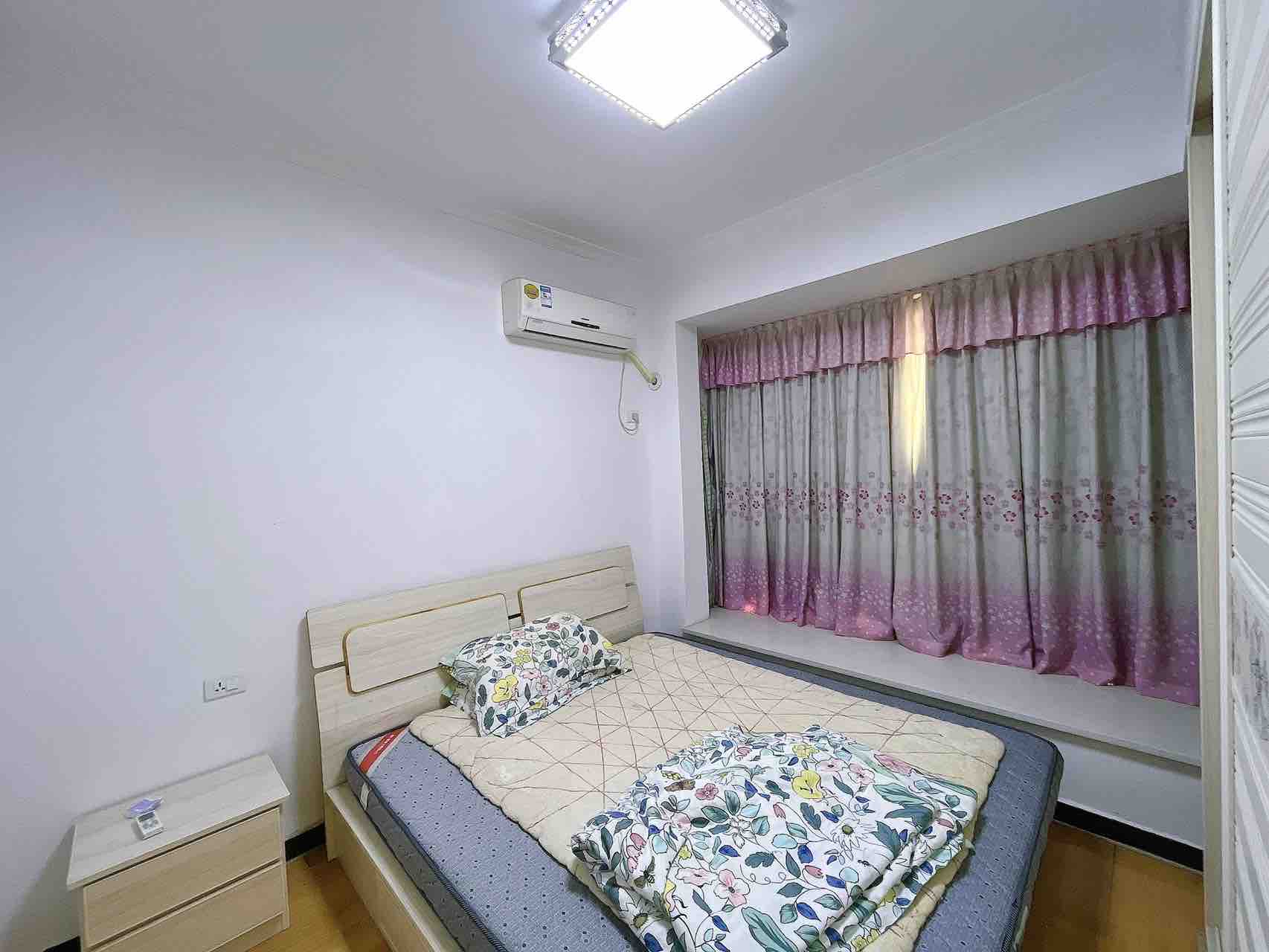 雍景新城·一室一厅65平方·拎包入住售：36.8W