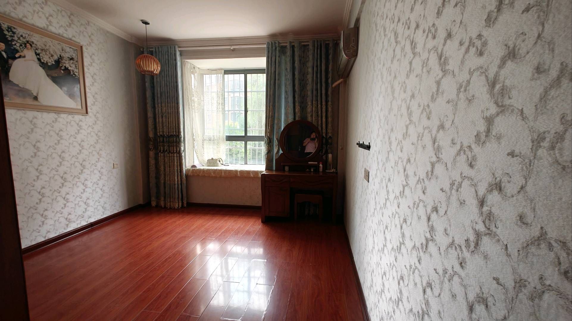 郡都丰泽苑·精装修3室2卫带小露台45万拎包入住