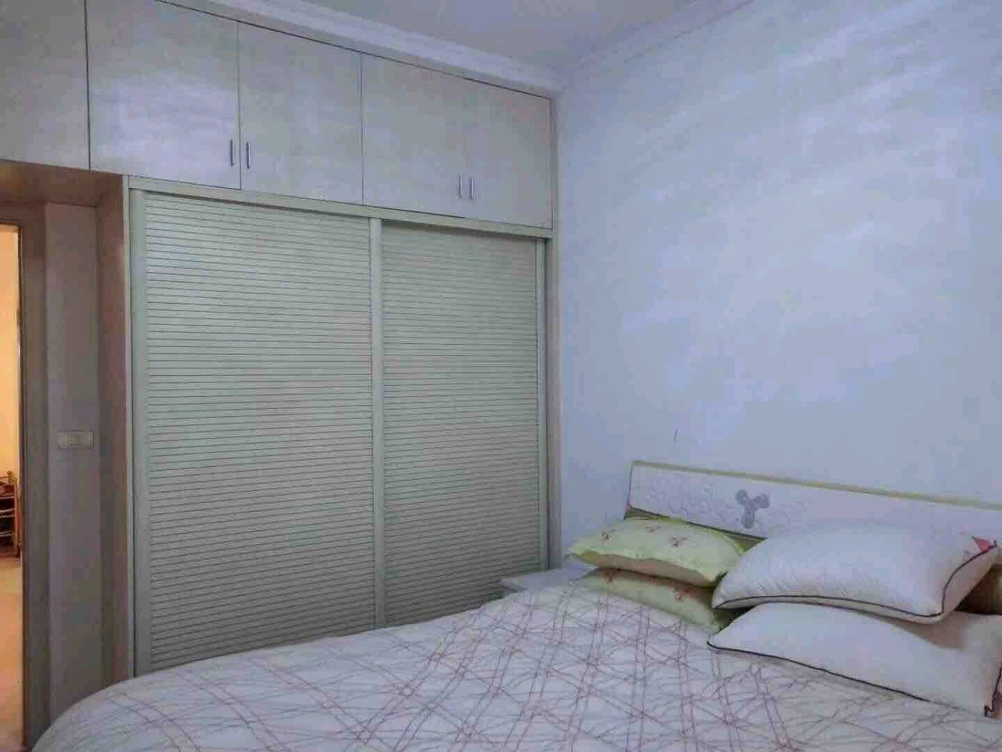 千贺名苑·精装修两室电梯房·温馨干净整洁出租1400/月