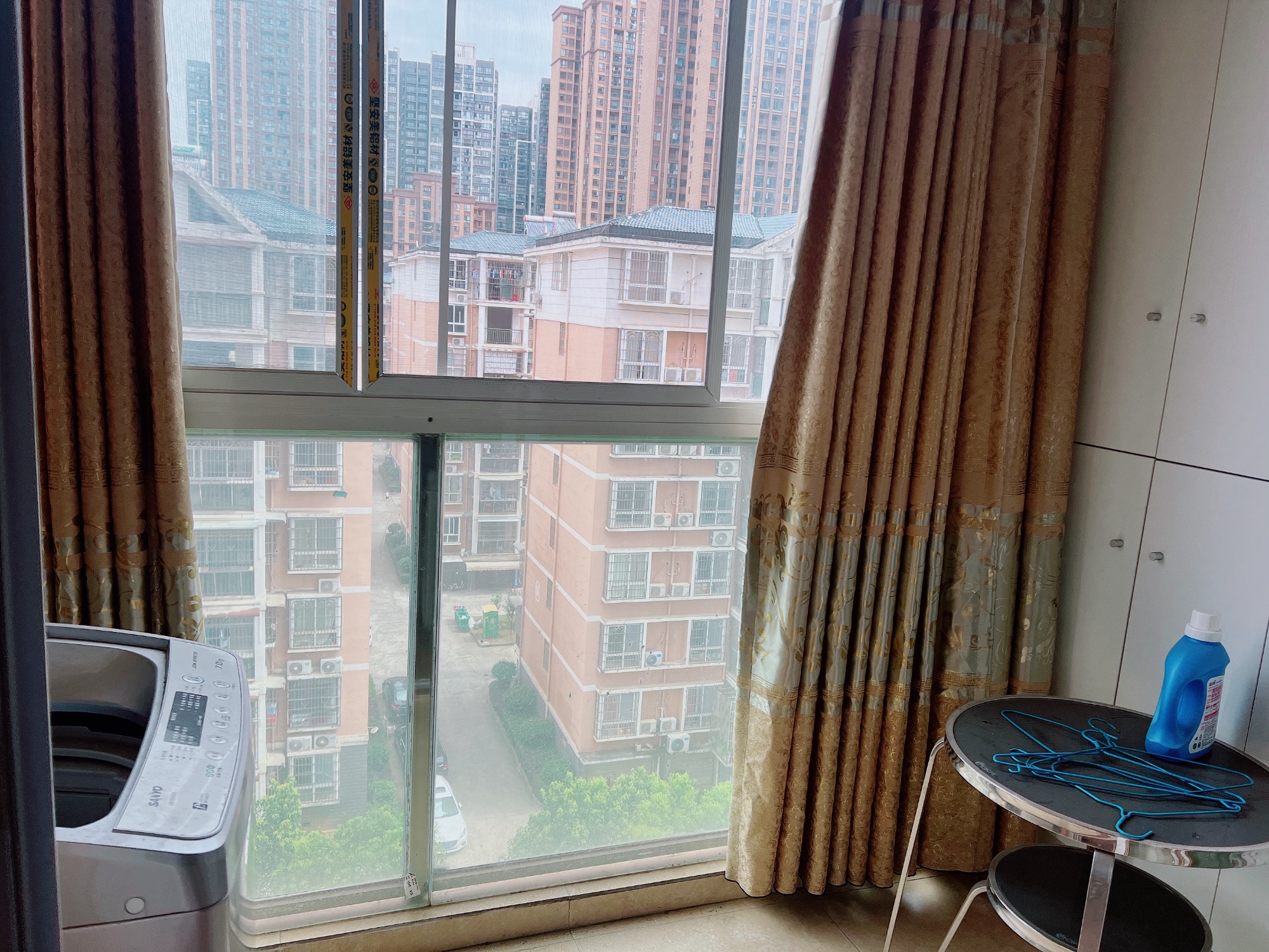 长城花园·精装一室一厅·拎包入住1100/月