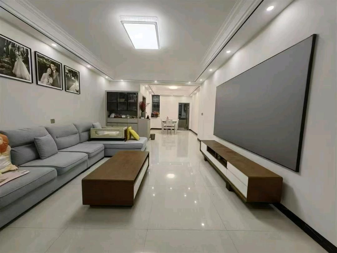 明尚精英·全新装修婚房·133平方·户型好报价40万