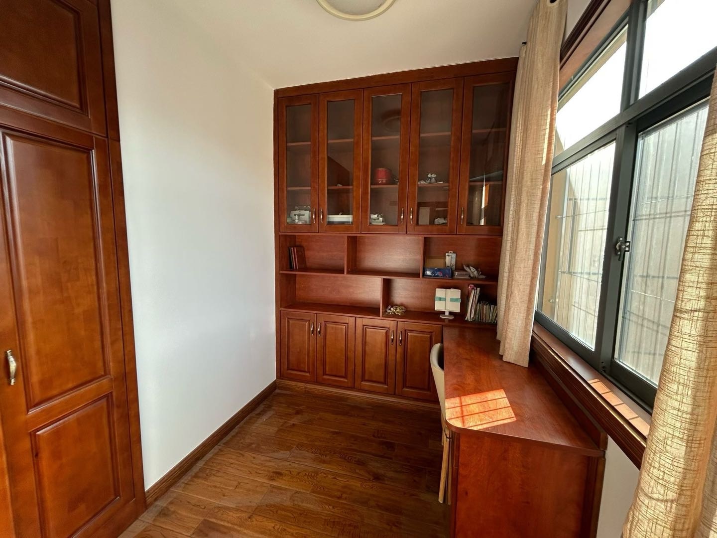 急售砂子岭公园·富源地·精装单价3500/平