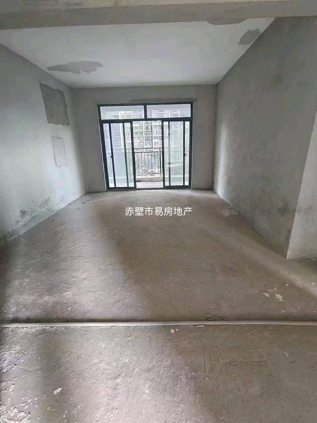 赤壁云尚·118平·三室两厅·专梯专户·证满二55万