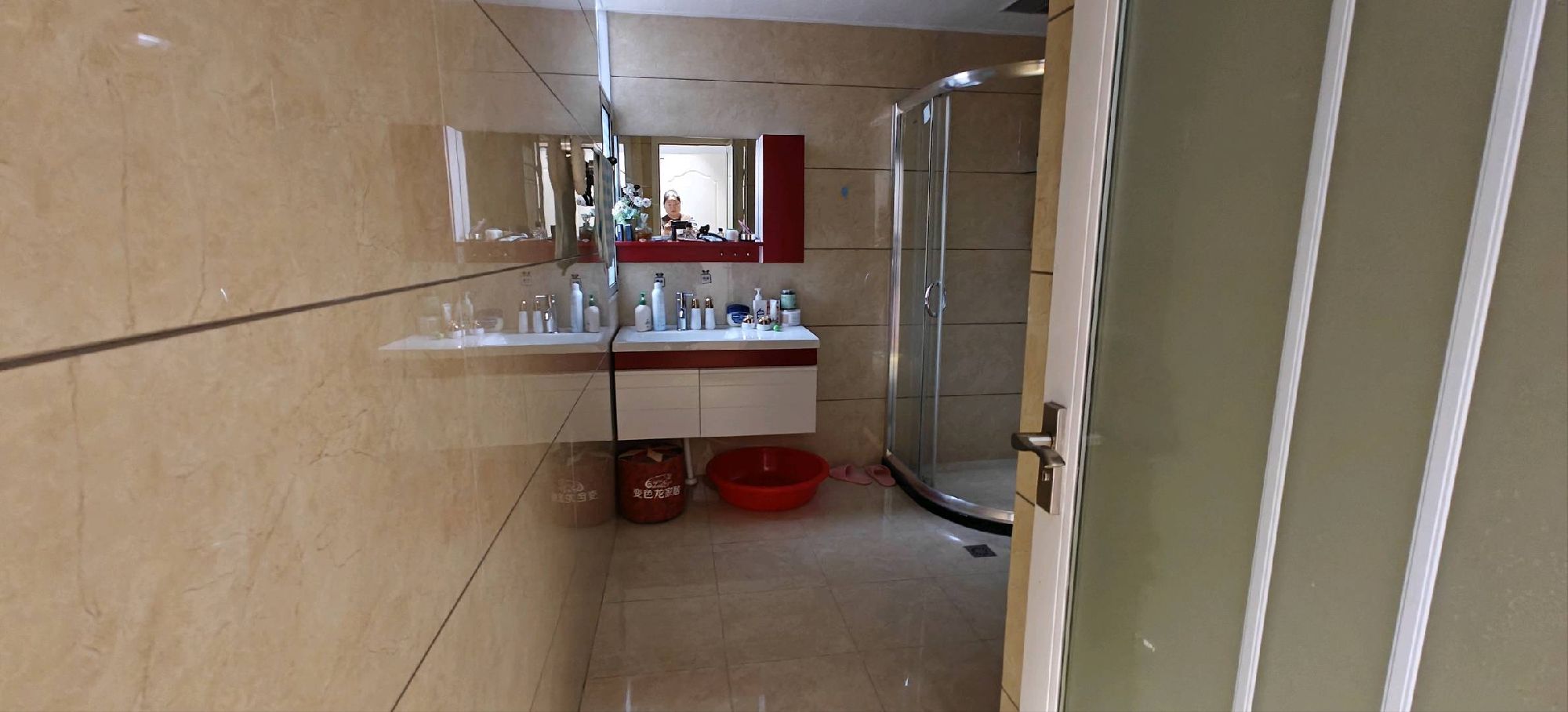 公安局单位房·金三银四好楼层·150平方·报价：46万