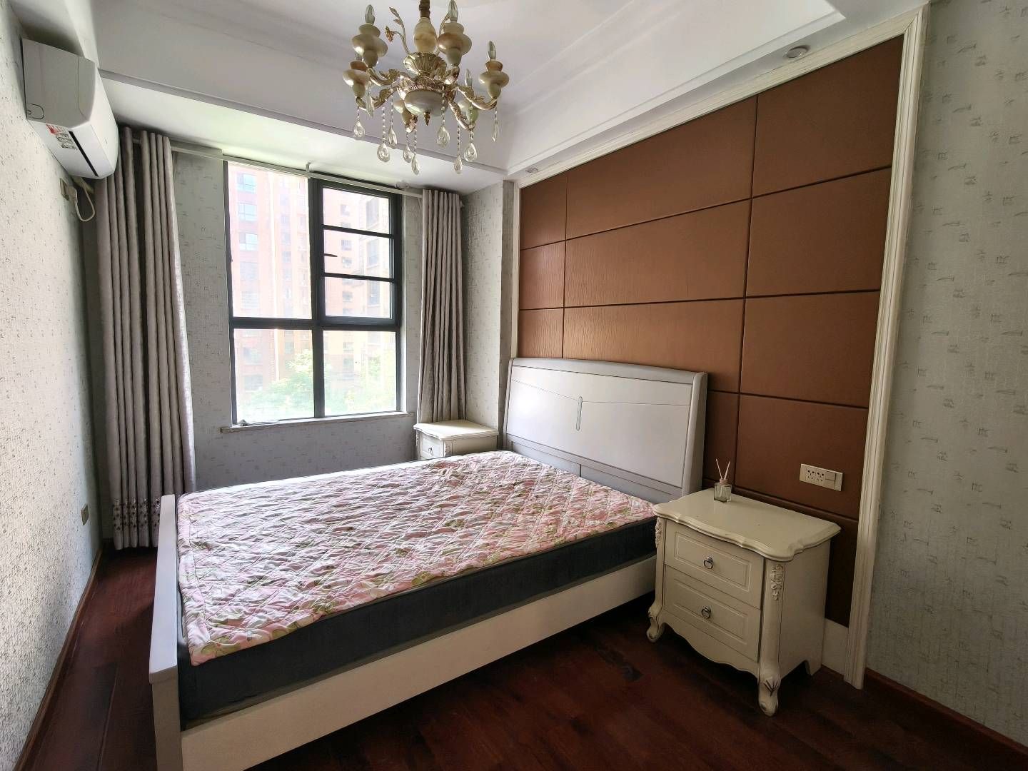 鹏程新都汇·101平方三室·户型方正·周边配套齐全·拎包入住售价：39.8