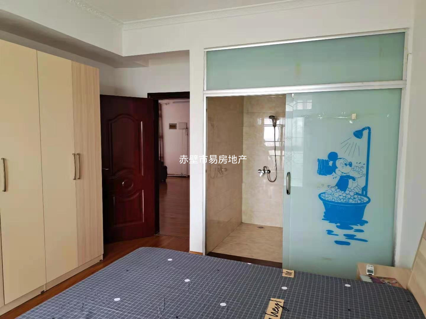 銀河花園城·一橋河邊電梯房·三居室·只需拎包入住1500/月