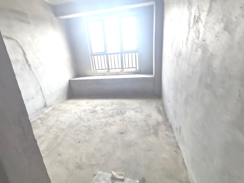 鹏程清华府·专提专户·118平方·南北通透户型·单位4500一平