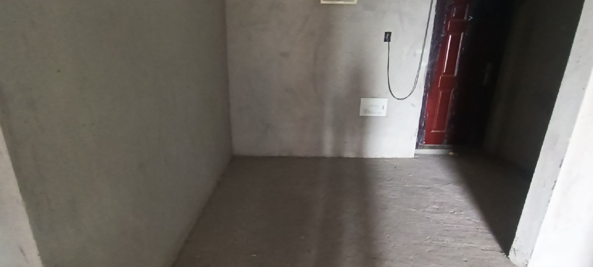 众城国际二期·毛坯房95平方·三房两厅·急售：29万不议价