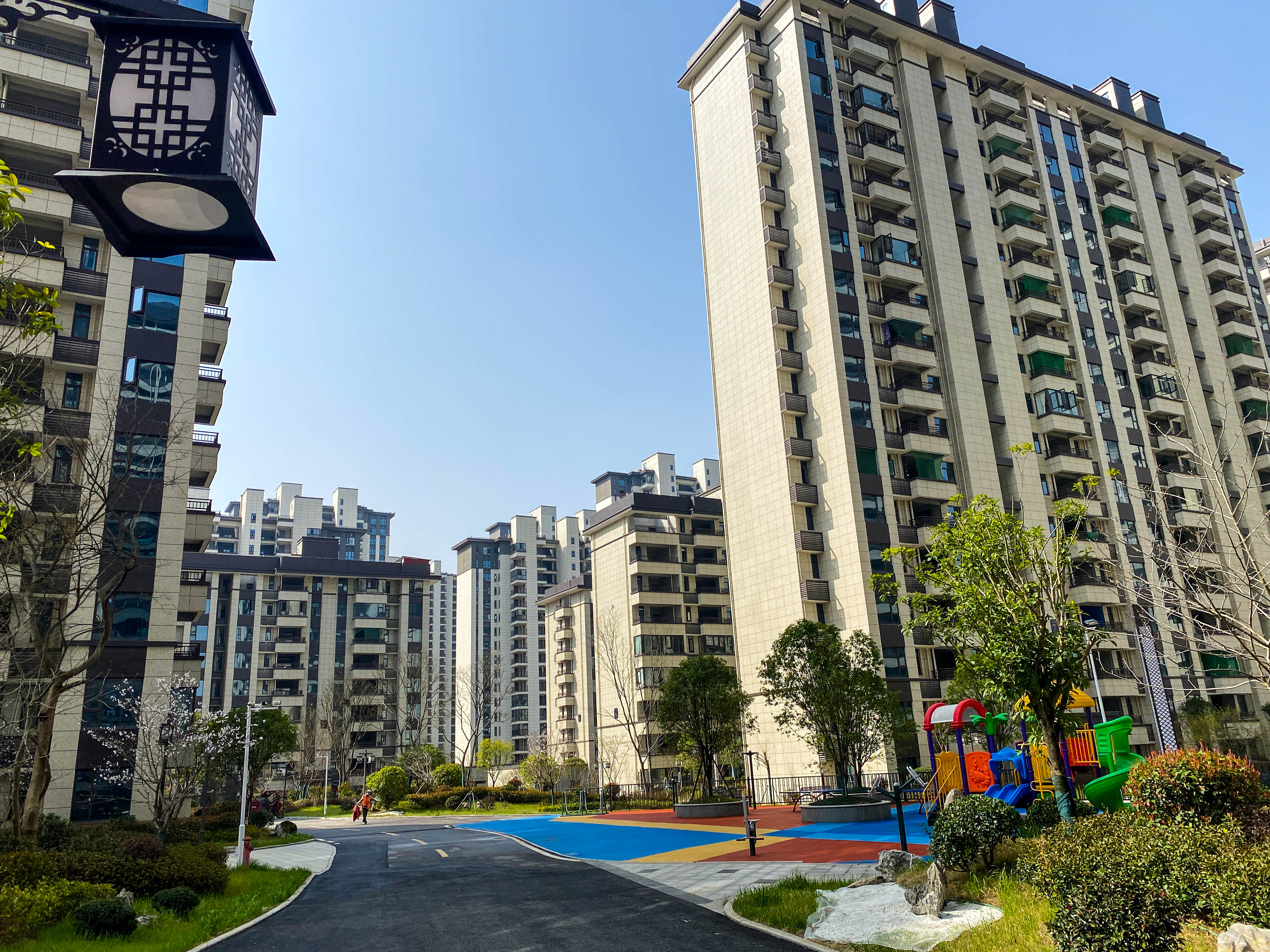 鹏成·玺樾——「冬天里的目送式上学」