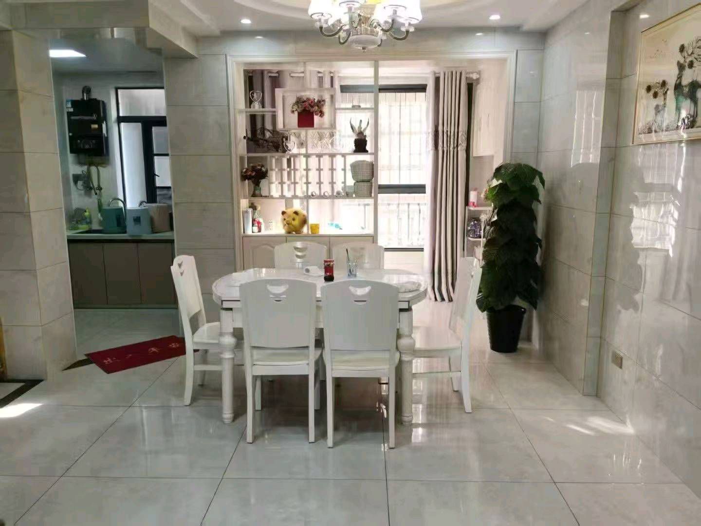 同城上都120平方三房·拎包入住报价55万