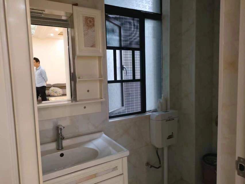 雍景新城精美的3室出租2000/月拎包入住