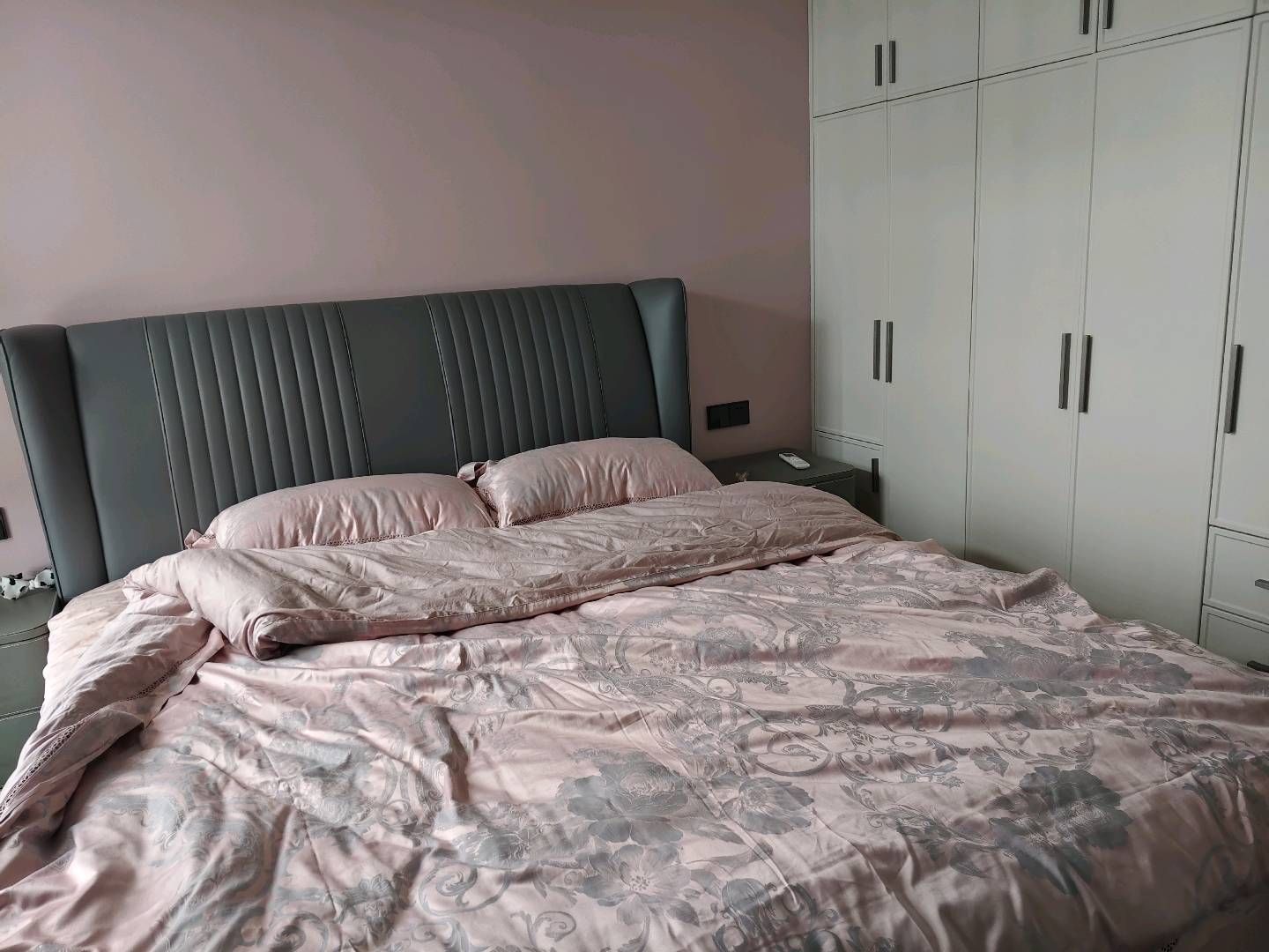 翡翠湾全新装修婚房，南北通透小高层，业主诚意卖售68万