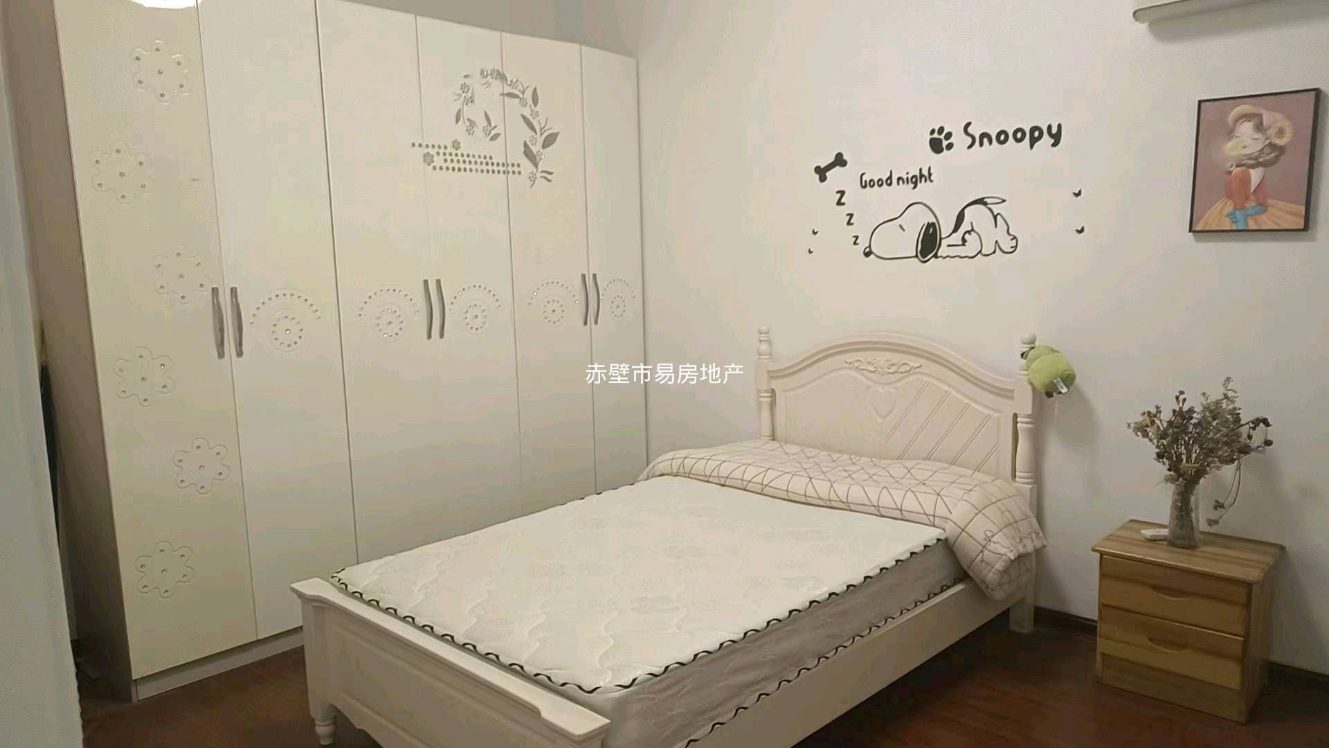 永邦欧洲线·两室两厅·全新装修拎包入住·周边配套商业齐全·售：38万