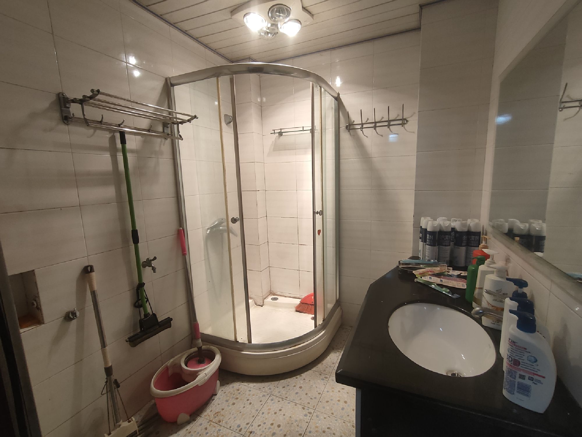 名居家园·2室2厅·自住好房子出租900/月