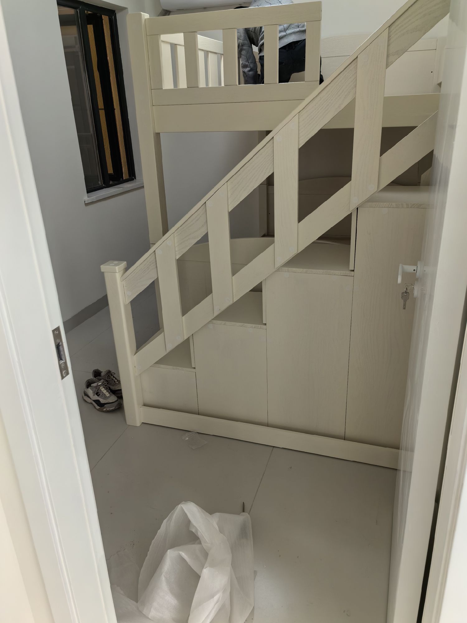 西湖国际·精装修两室两厅·房屋出租1600/月
