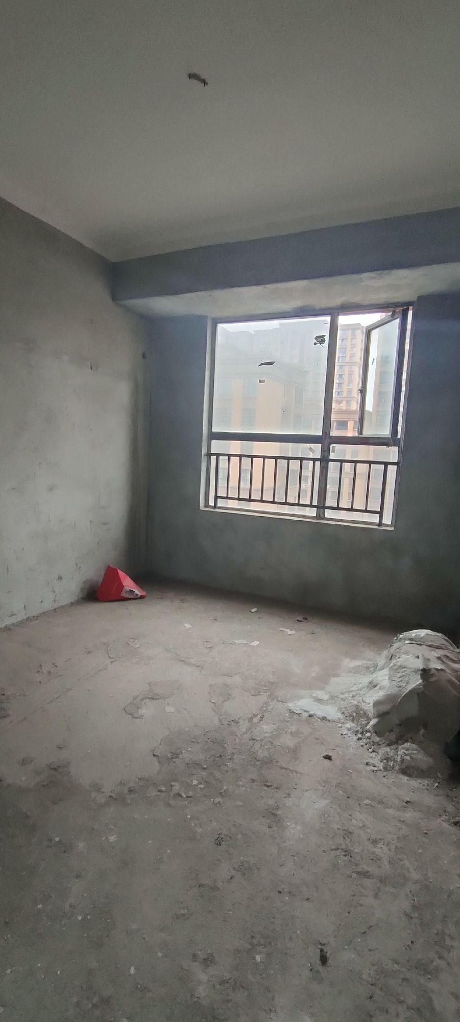 鹏程新都汇·121平方4室2厅·好楼层·视野好单价3500一平