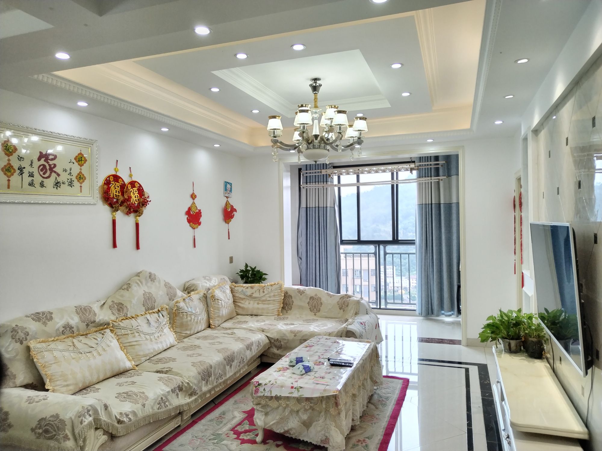 塞納河畔·電梯房精裝修兩室兩廳·拎包入住1500/月