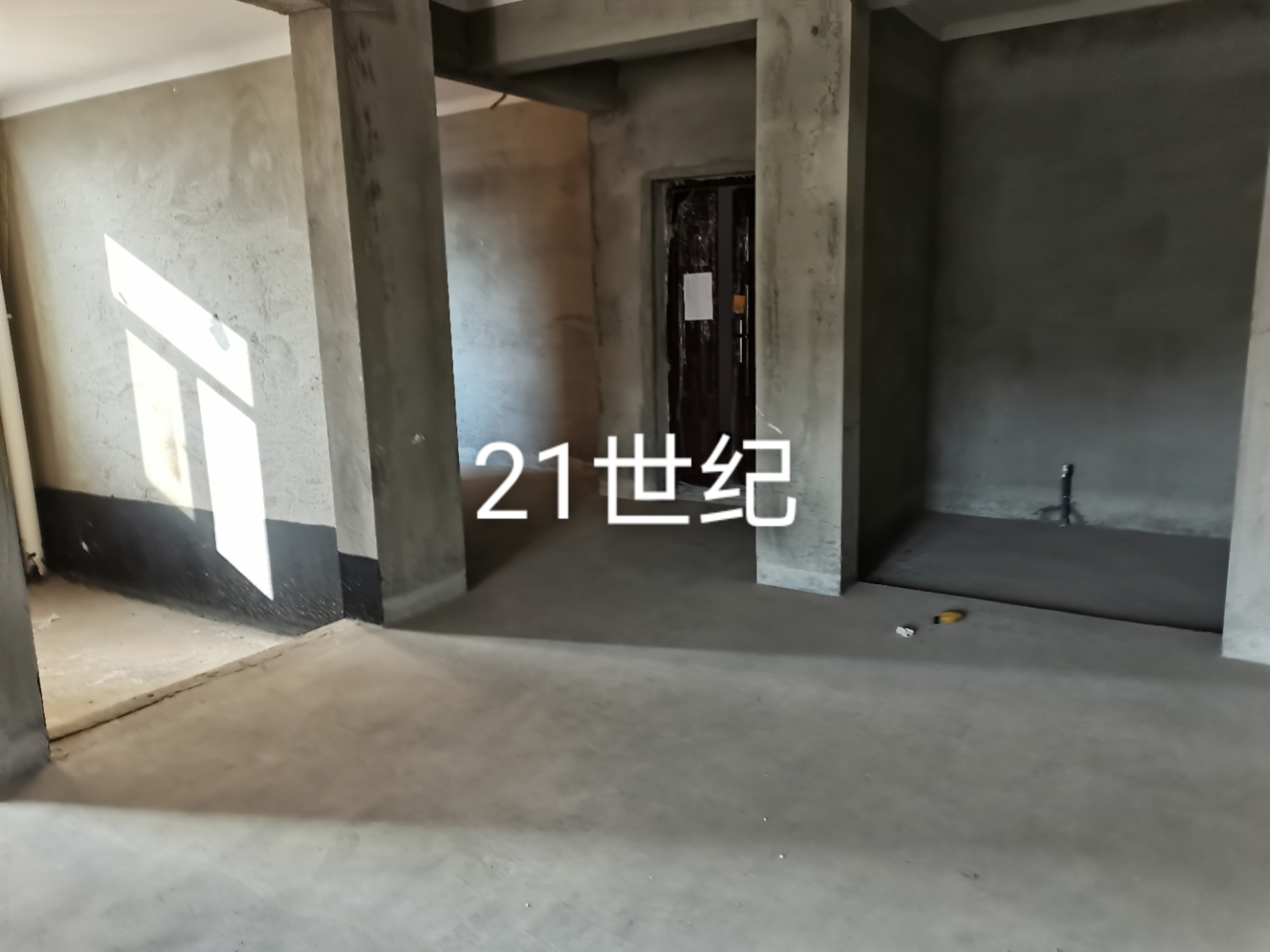 依山傍水博园澜郡90多平米另赠送一间房！3室2厅坐北朝南中间楼层，售价47万！证在手！