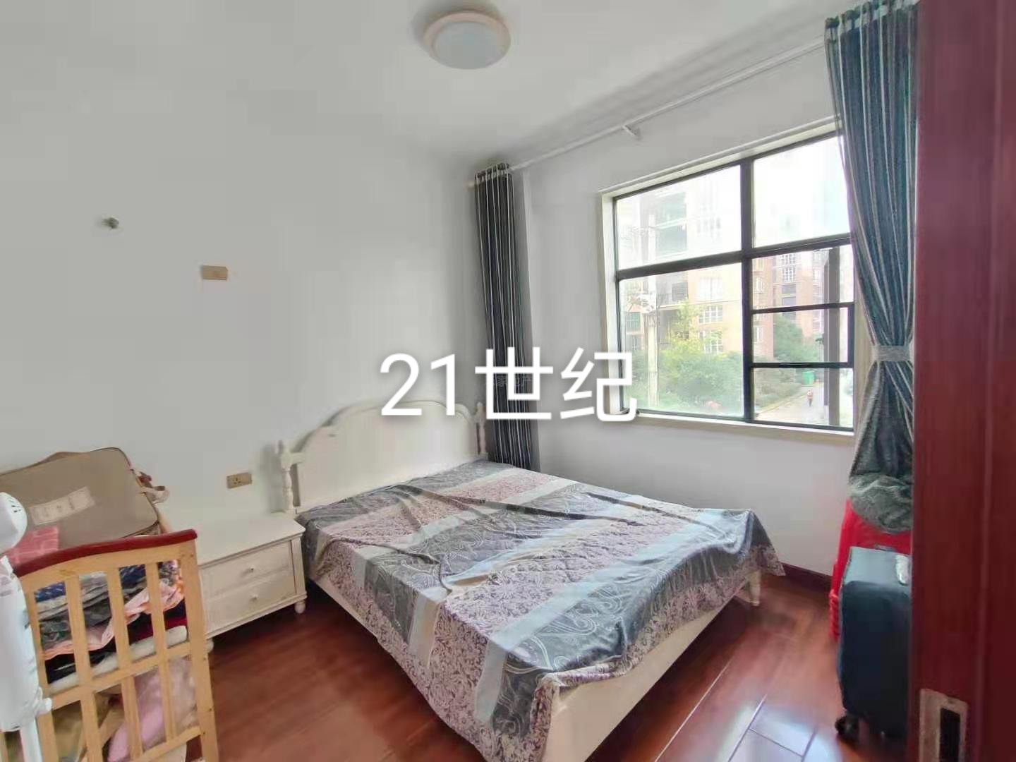 眾城國際好房，滿屋品牌家電家私！實物比圖片更漂亮！135平，精裝修三房兩廳兩衛(wèi)帶大陽臺，報價67萬！