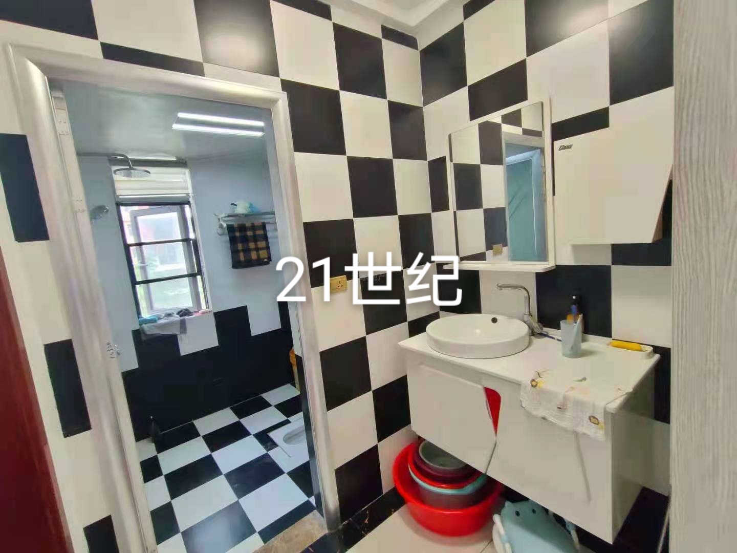 眾城國際好房，滿屋品牌家電家私！實物比圖片更漂亮！135平，精裝修三房兩廳兩衛(wèi)帶大陽臺，報價67萬！