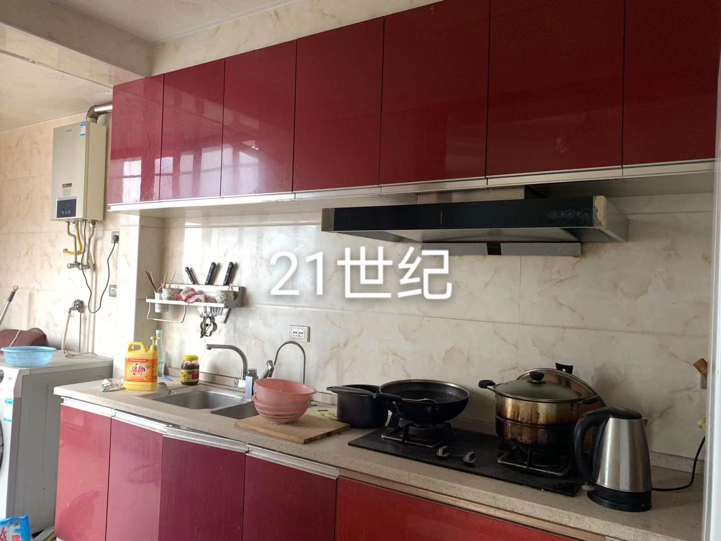 丰业电梯精装新房，108平米好楼层，证满两年，报价75万