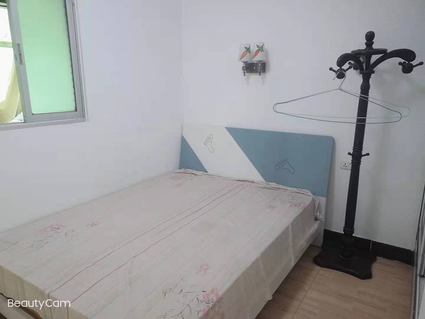 五小 房城北花園 樓層，小三房，98平，證滿兩年，看房方便，售44萬(wàn)