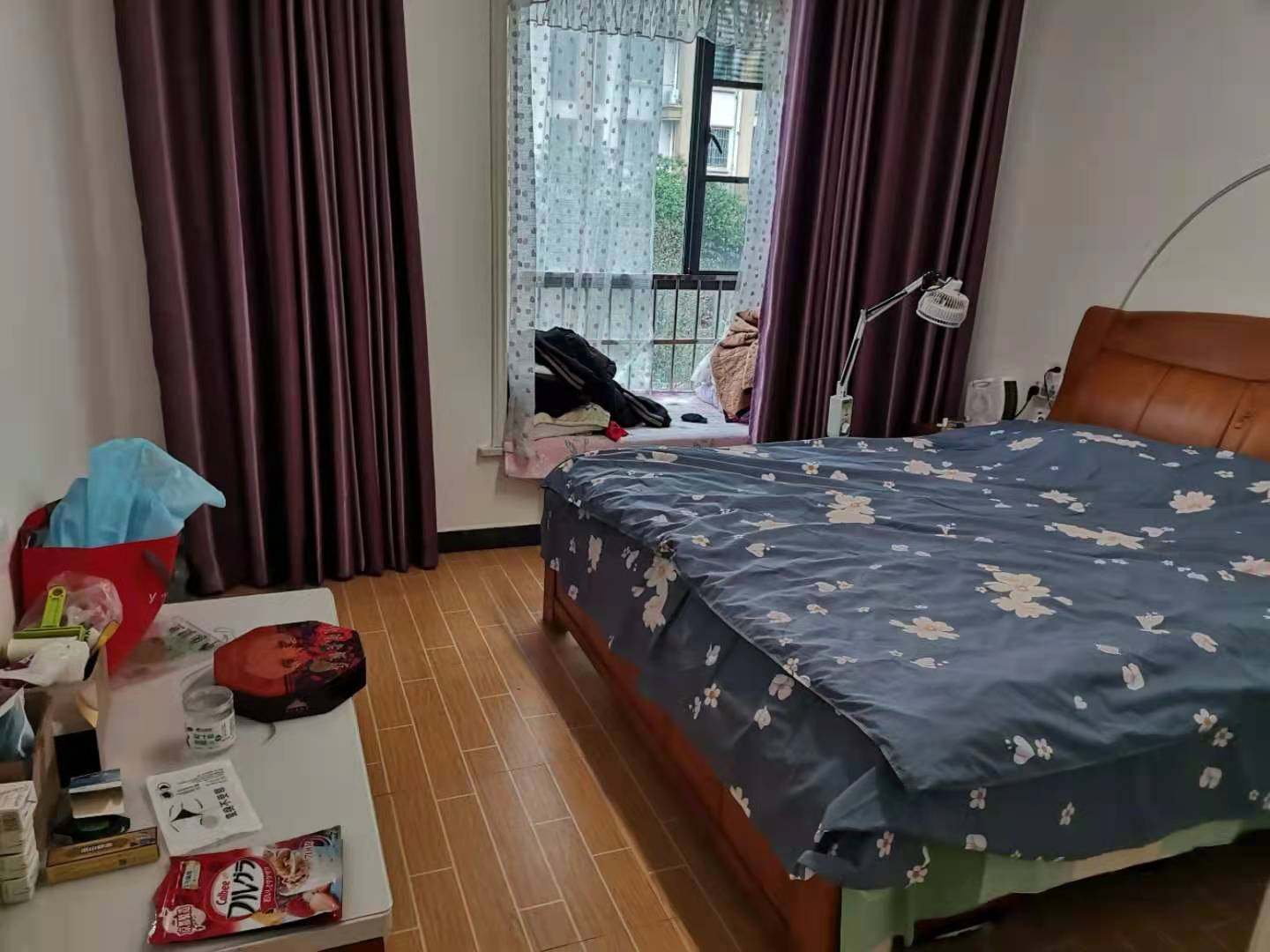 郡都好樓層精裝房92平2室2廳2陽臺，證滿2年，報價45萬，看房方便！