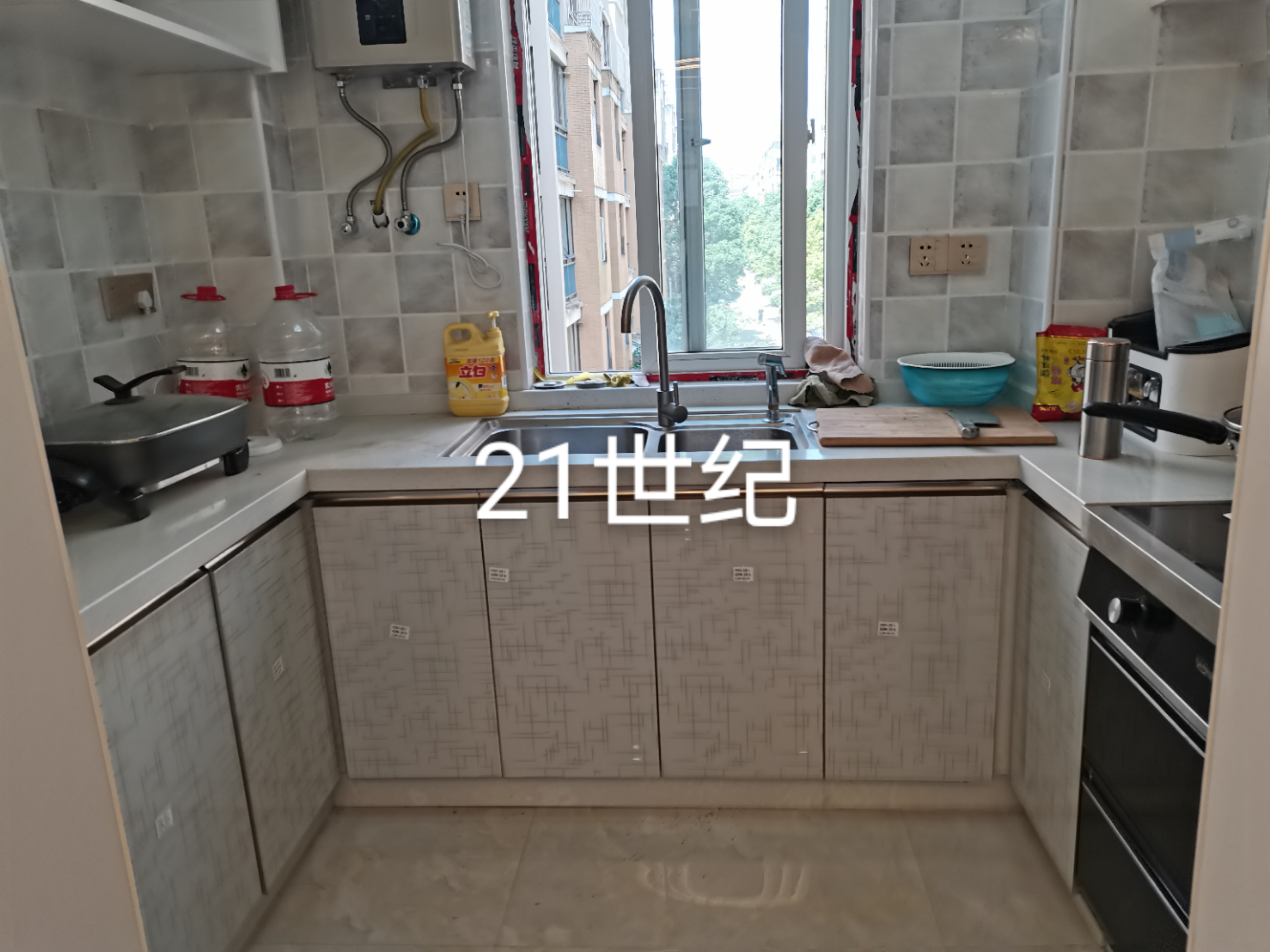 急售！赤馬港 房好樓層兩室兩廳94平米證滿五 實(shí)物更好看報(bào)價(jià)50萬