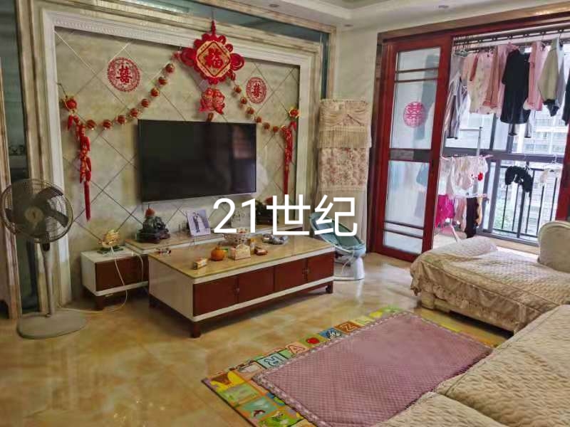 高铁片外国语附近 雍景新城 中间楼，房产证面积116，三室两厅两卫，报价73万