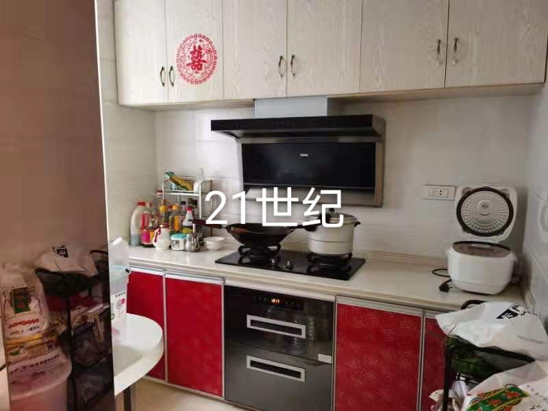 高铁片外国语附近雍景新城中间楼，房产证面积116，三室两厅两卫，报价73万