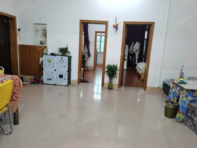 急售！營(yíng)里 附近國(guó)道邊單位房有買有送房子保養(yǎng)得好干凈整潔證滿二年 售27.5萬