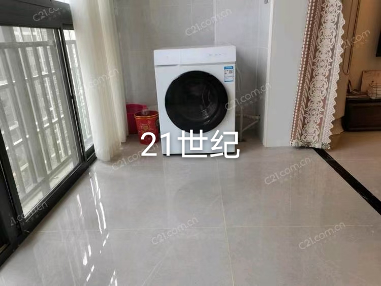 急售！雍景好戶型好樓層108平米三室兩廳兩衛(wèi)帶大陽臺新裝修婚房沒怎么住因在外置業(yè)誠意出售證件齊全