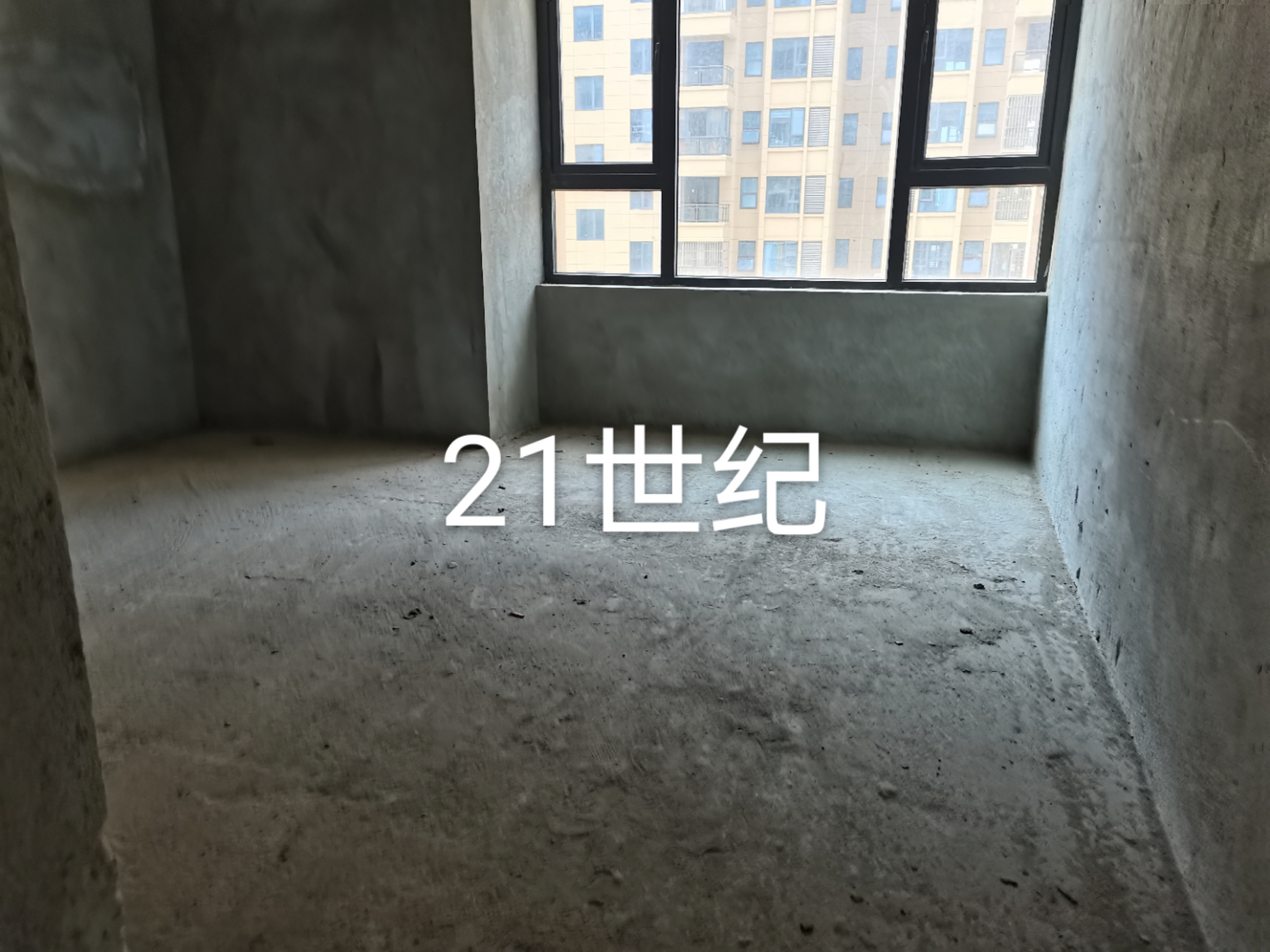 陆水湖边电梯房好楼层121平米三室两厅两卫两双阳台证满二年售6+万