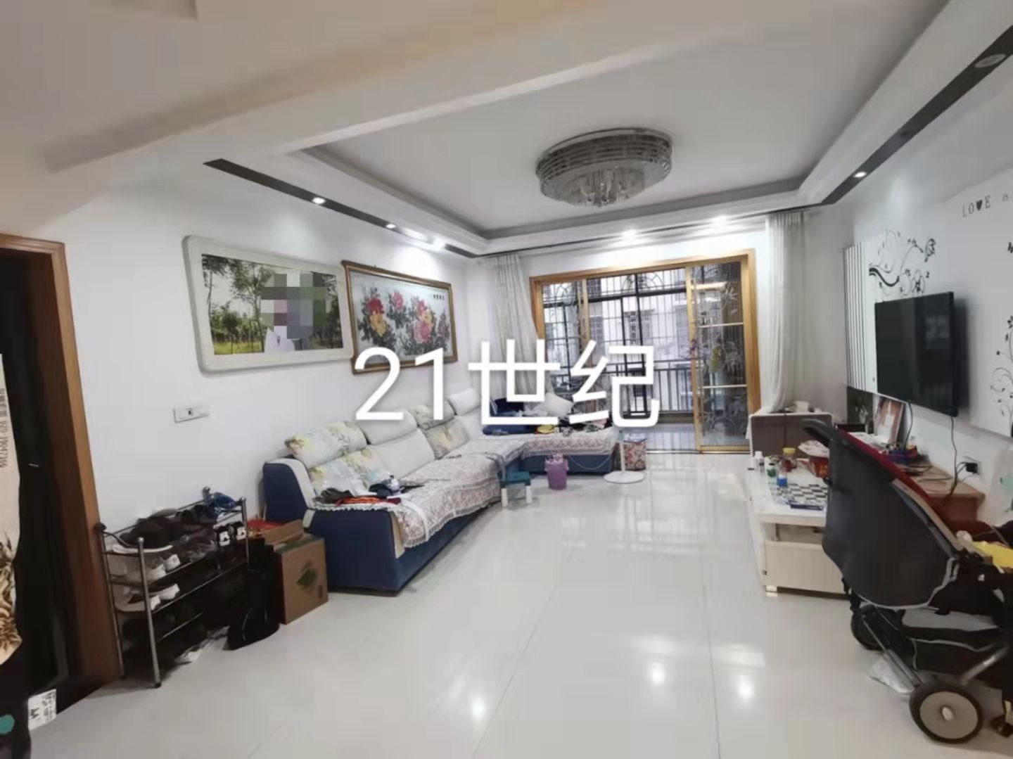 新区单位房好楼层使用面积162平米三室两厅三个大阳台证满二年售69万