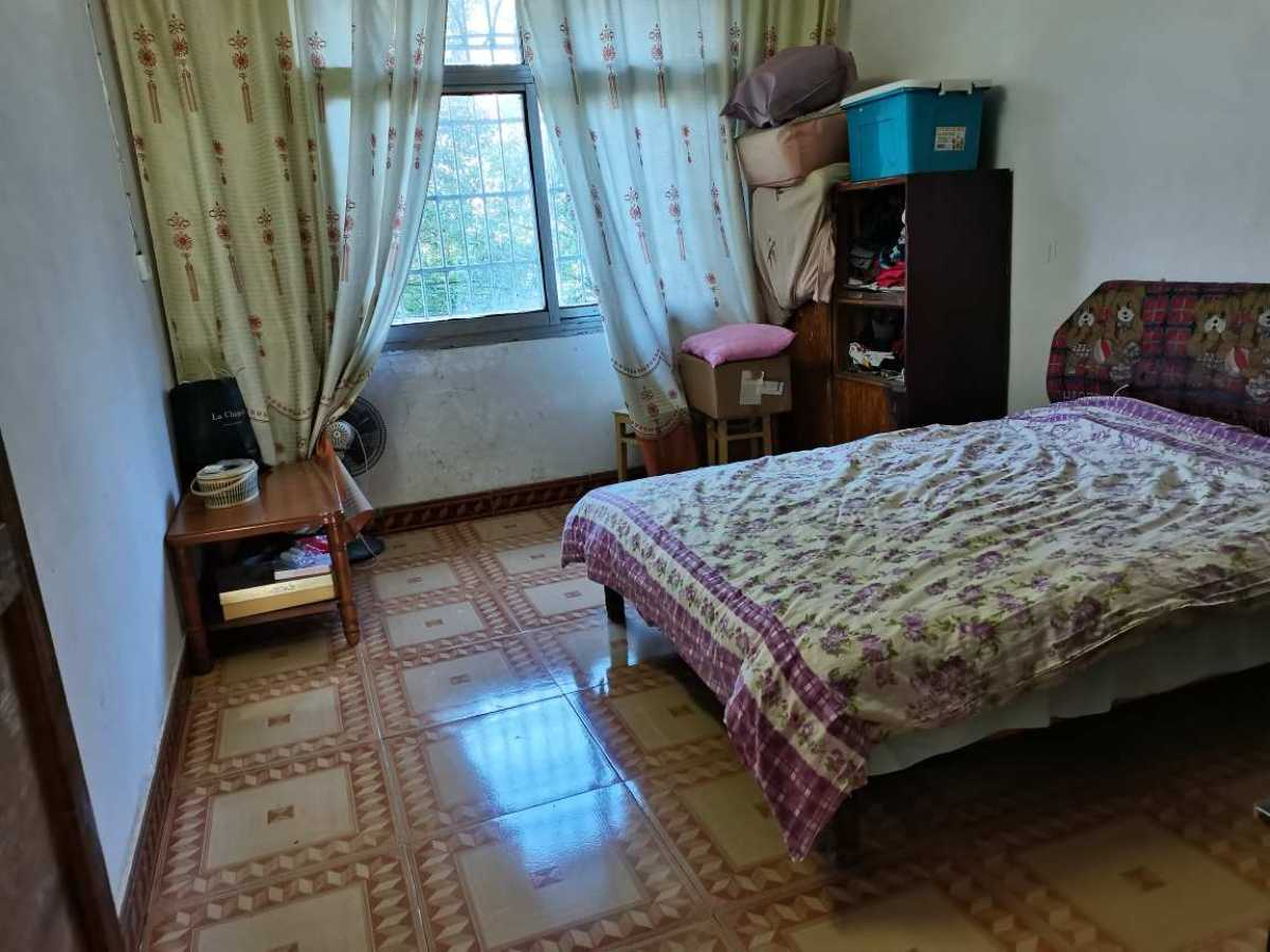 新區(qū)建材市場好樓層109平米證件齊全 售2+萬