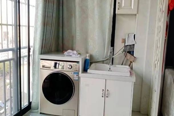 一橋邊河景房電梯房好樓層三室兩廳售50+萬