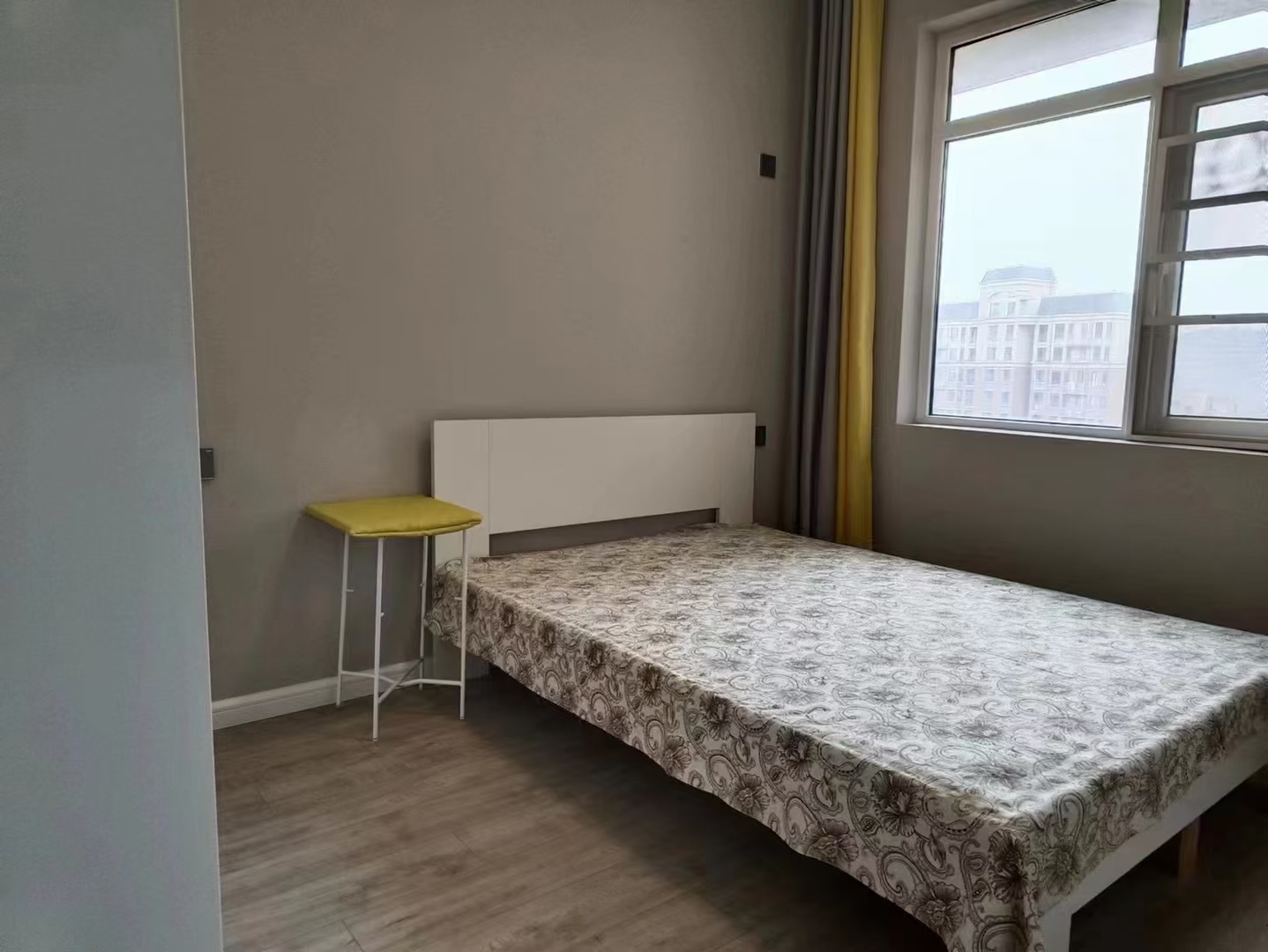 🏡塞纳河畔全新装修79平2室，50万