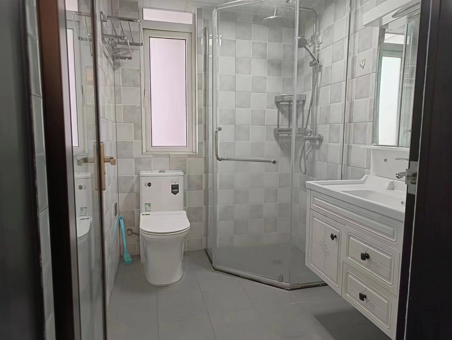 🏡塞纳河畔全新装修79平2室，50万
