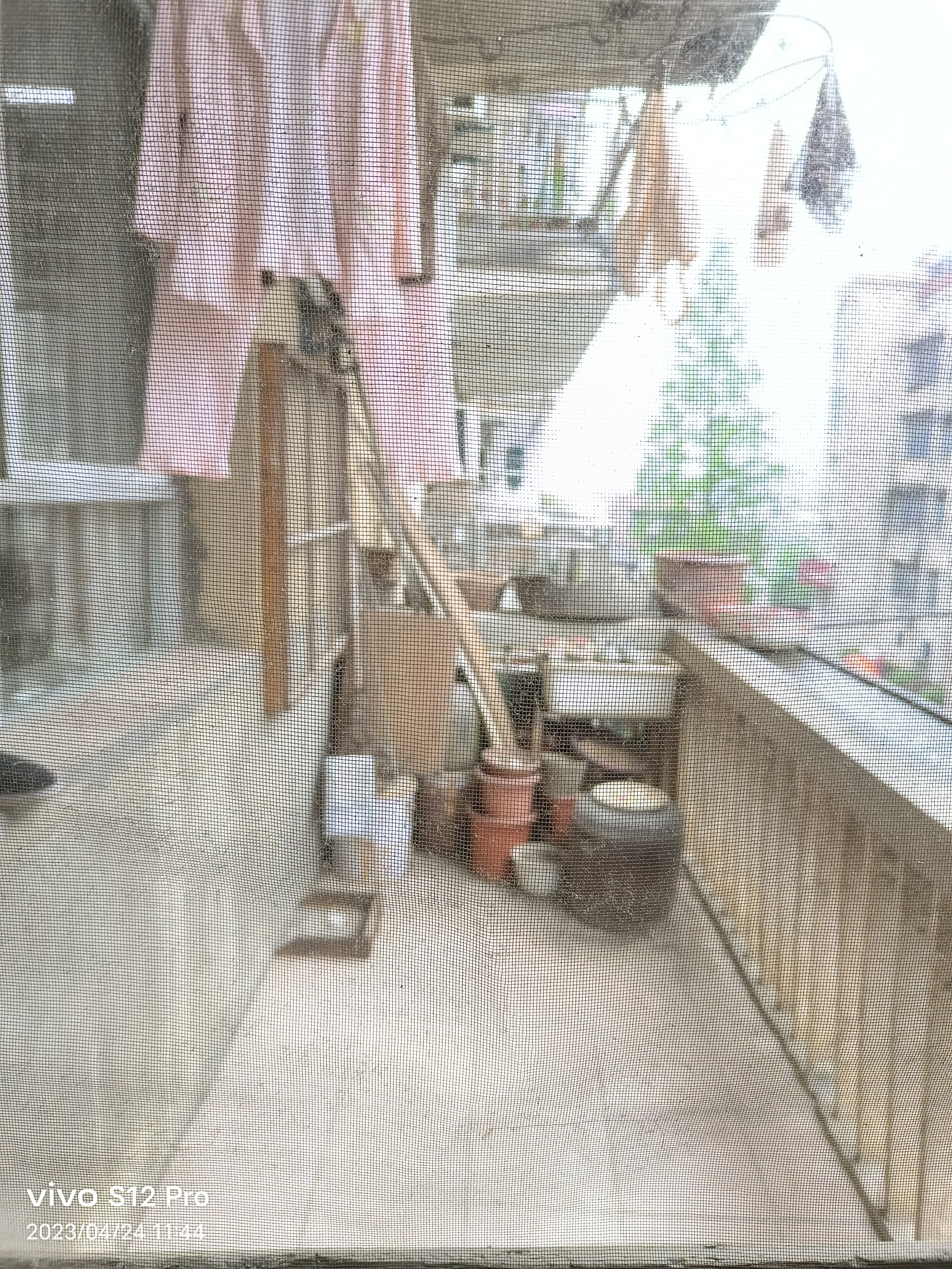 老區(qū)教委單位房好樓層三室兩廳售32萬
