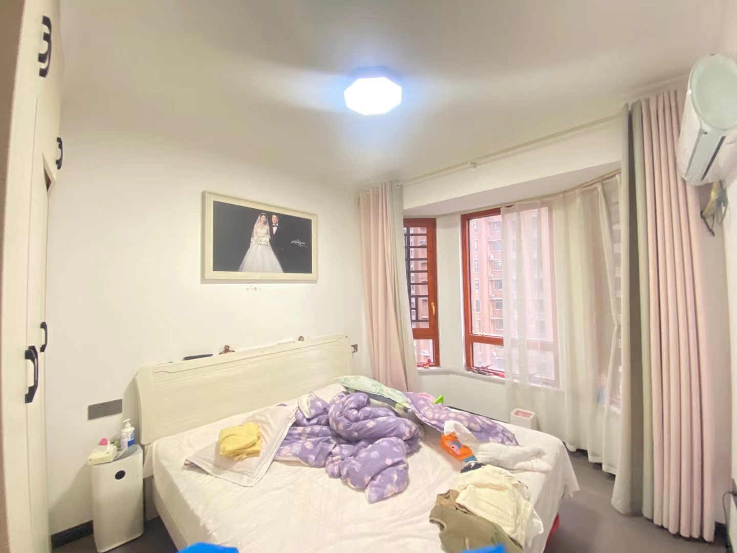 塞纳河畔，精装三房，中间楼层，证满二，全屋都是品牌，非常有质感