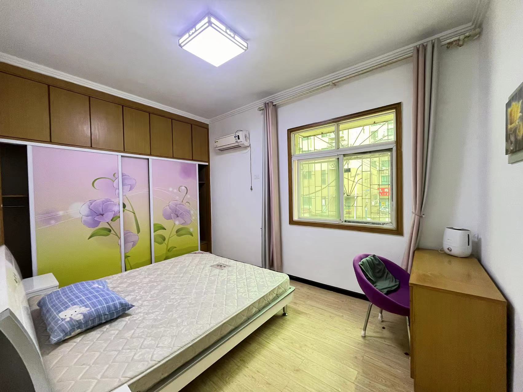 天骄后街周画路二楼，3室，32.5万，看房联系15827916568