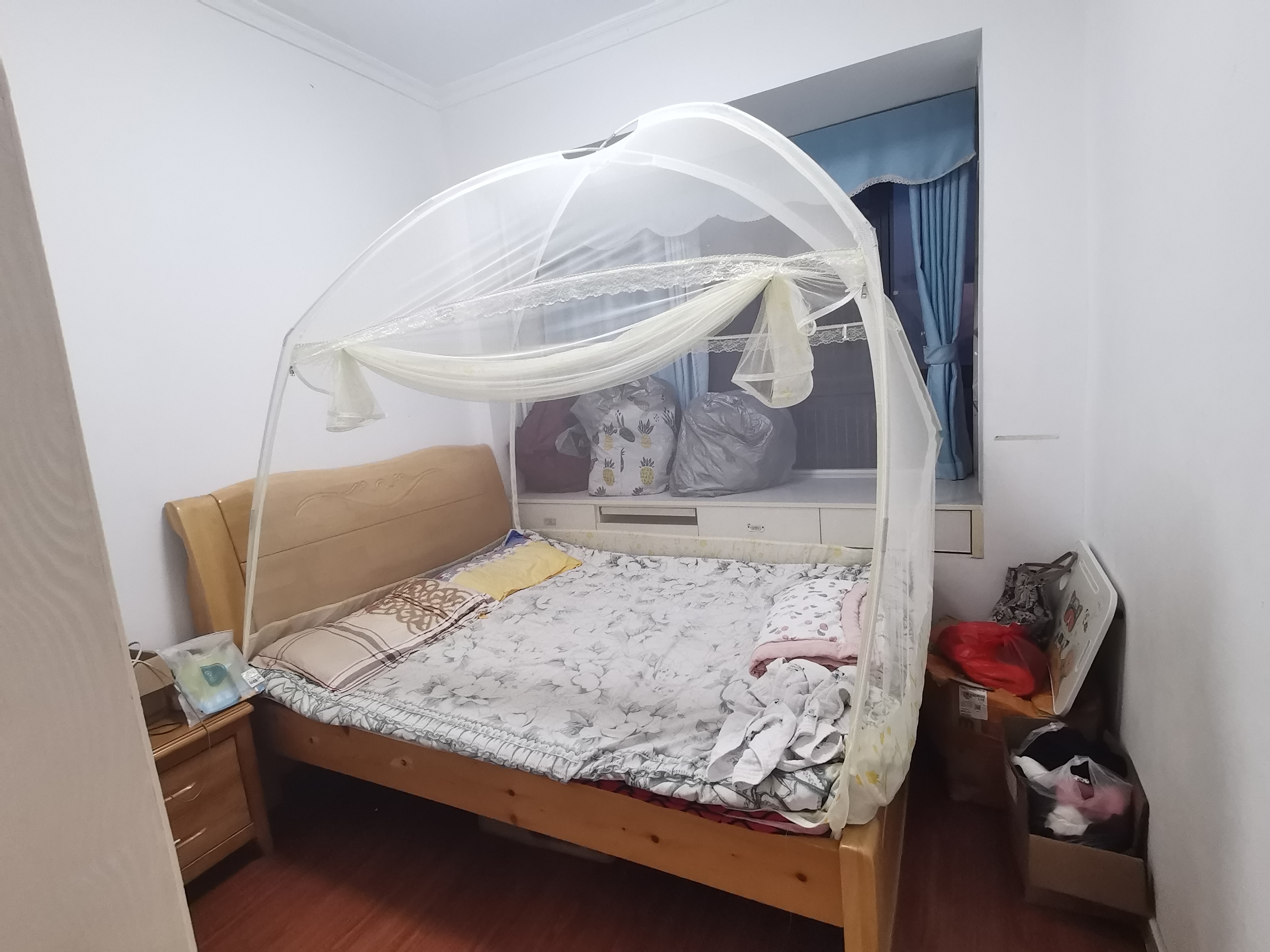雍景新城112平三室两卫证满二年南北通透双阳台毛坯价格卖！